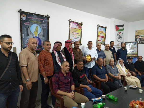 الجبهة الشعبية تهنئ العربية الفلسطينية بالوسطى بانطلاقتها الـ54