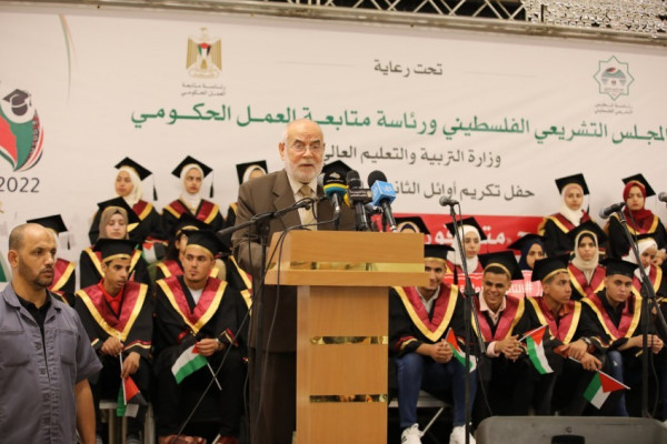 بحر: التفوق والنجاح رسالة تحد للاحتلال وثبات بوجه المؤامرات