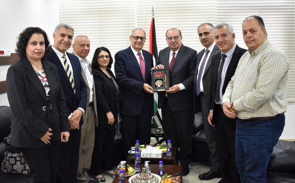 أبو مويس يبحث مع الرئيس التنفيذي للأمديست تعزيز التعاون المشترك