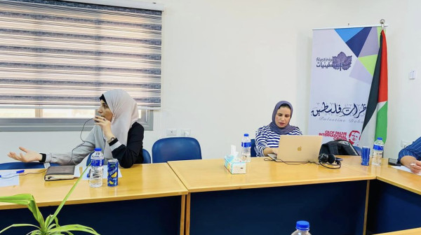 فلسطينيات تنظم لقاءً لممثلي الجامعات المشاركة في دوري المناظرات