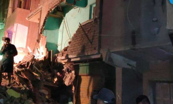 مصر: مصرع ثلاثة أشخاص في انهيار مبنى سكني في محافظة الجيزة