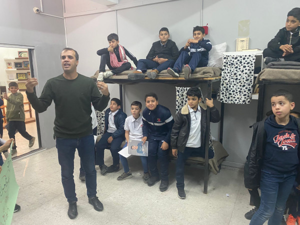 ضمن فعاليات يوم الطفل العالمي.. وزارة الأسرى تستقبل مجموعة من طلاب مدرسة أوائل وقادة