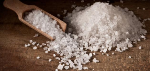 كيف يؤثر إضافة الملح للطعام على الدماغ ووظائفه؟