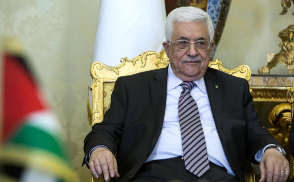 الرئيس عباس يهاتف والد الشهيد رائد النعسان معزيًا