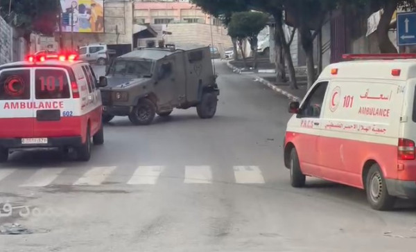 شاهد: جيش الاحتلال يقتحم نابلس ويصيب عددًا من المواطنين