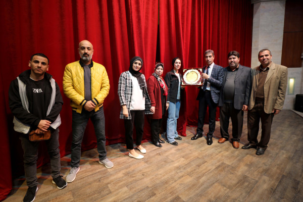الاتحاد العام للمراكز الثقافية يختتم مهرجان غزة للمسرح