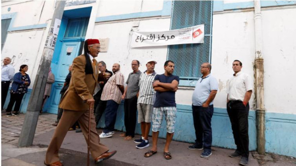 تونس: انطلاق التصويت في الانتخابات التشريعية المبكرة