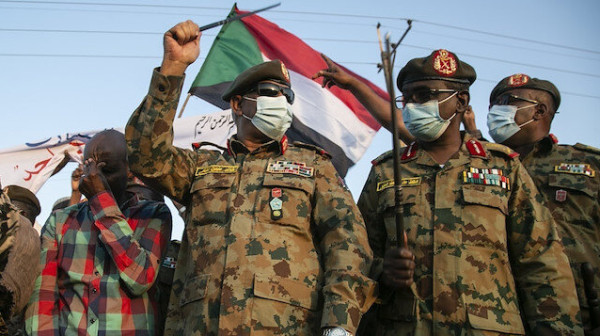 السودان: "الجيش" يعرب تأييده لأي اتفاق سياسي يخرجنا من الأزمة