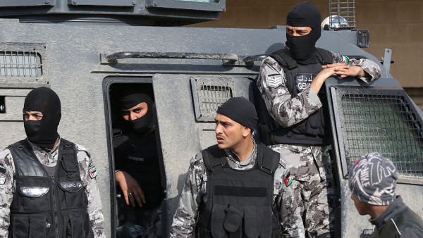 الأردن: مقتل ثلاثة رجال أمن والمشتبه به في مقتل العقيد "الدلابيج"