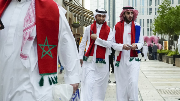 مشهد مؤثر.. قطري يوثق ما حل ببلاده بعد نهاية كأس العالم