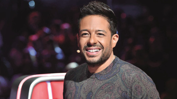 شاهد.. محمد حماقي يكشف للمرة الأولى أسرار علاقته بوالده