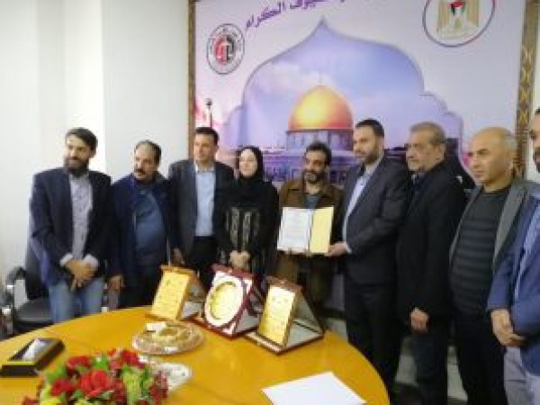 غزة: نقابة أصحاب صالونات تصفيف الشعر وفن التجميل تحصل على التراخيص اللازمة