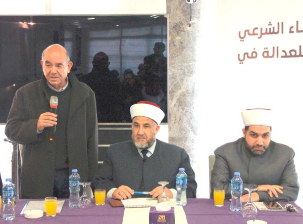 عقد جلسة حوارية بعنوان "تعزيز آليات التعاون المشترك بين القضاء الشرعي والمؤسسات الداعمة للنساء"