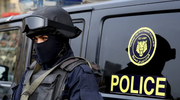 مصر: مقتل ثلاثة عناصر شرطة بهجوم استهدف حاجزاً أمنياً في الإسماعيلية