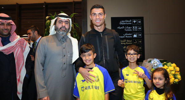 رونالدو يجتاز الفحص الطبي بنجاح