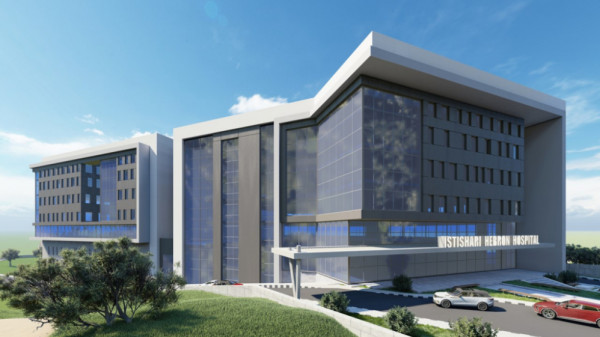 جامعة بوليتكنك فلسطين ومجموعة مستشفيات العربي يبدآن العمل بالمستشفى الجامعي في الخليل