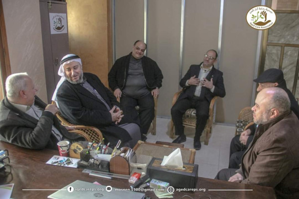 النائب د. يوسف الشرافي يتفقد جمعية رعاية كبار السن