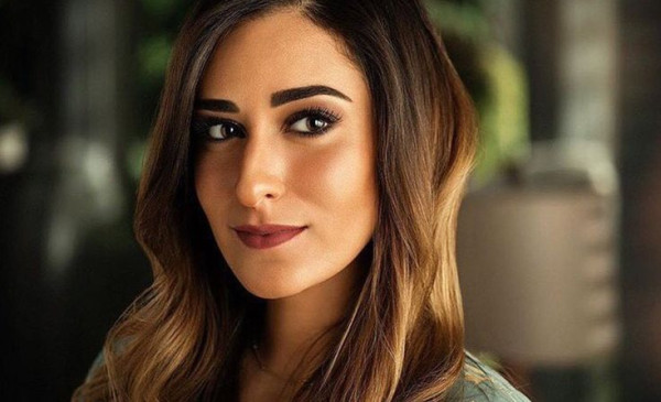 أمينة خليل تحتفل بزفافها في سرية تامة