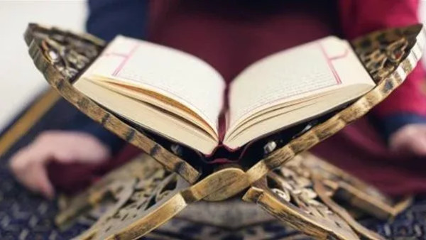 ما حكم إحياء الذكرى الأربعين للميت؟