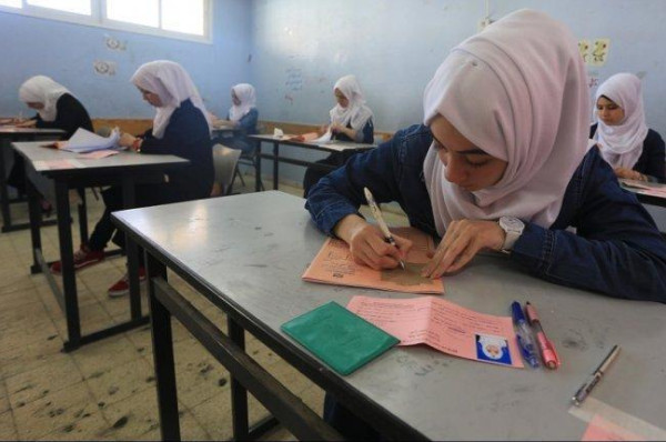 "التربية": نواصل الاستعدادات لعقد امتحان الثانوية العامة بالتعاون مع الشركاء
