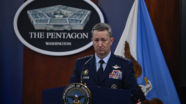 اخبار العالم – هيئة الأركان المشتركة الأمريكية: نتوقع المزيد من الخسائر واستمرار تدفق قواتنا إلى الشرق الأوسط اخبار العالم – هيئة الأركان المشتركة الأمريكية: نتوقع المزيد من الخسائر واستمرار تدفق قواتنا إلى الشرق الأوسط