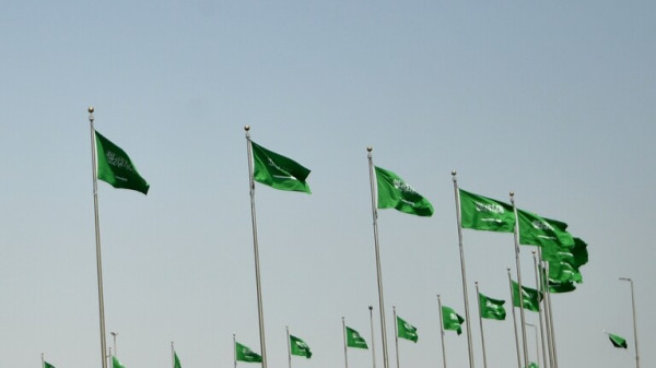إعدام سعودي قتل مواطناً وعنصري أمن