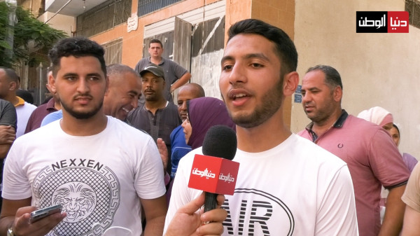 شاهد: "دنيا الوطن" ترصد أجواء الفرحة بمنزل براء القوقا الأول مكرر بالفرع العلمي