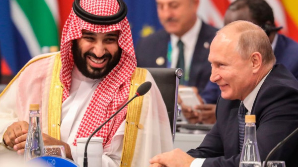 السعودية تُحذر من مخاطر العقوبات على روسيا