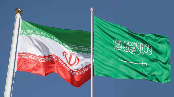 وزيرا الخارجية السعودي والإيراني يلتقيان في بكين الخميس