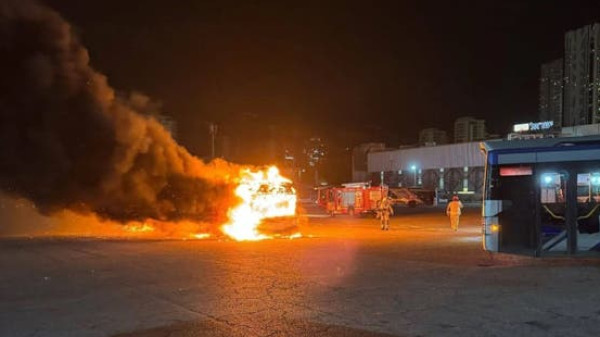 نتنياهو يوعز بعملية هجومية جديدة في الضفة عقب تفجير حافلات بتل أبيب