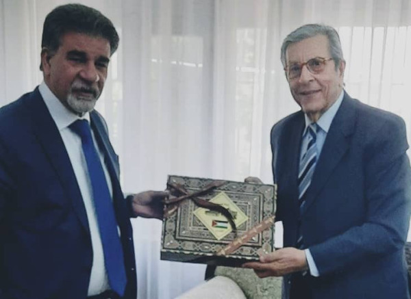 السفير عبد الهادي يطلع سفير الجزائر بدمشق على آخر التطورات في الأراضي الفلسطينية
