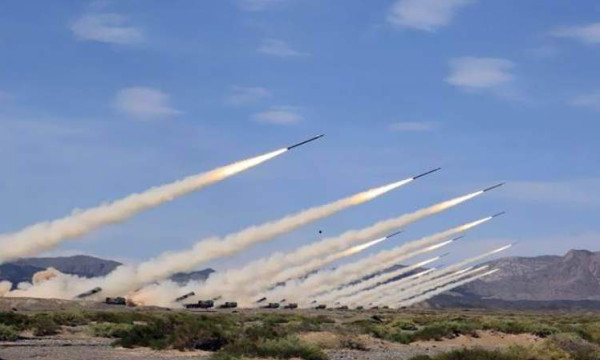 الأولى منذ ثلاثة أشهر.. إطلاق رشقة صاروخية من لبنان باتجاه إسرائيل