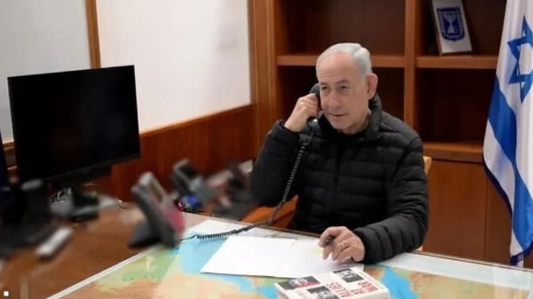 اخبار العالم – الحرس الثوري يعلن استهداف مكتب نتنياهو وقيادة القوات الجوية اخبار العالم – الحرس الثوري يعلن استهداف مكتب نتنياهو وقيادة القوات الجوية