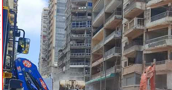 مصر: 10 قتلى إجمالي ضحايا انهيار عقار في الإسكندرية