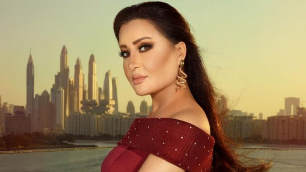 بالفيديو.. لطيفة تكشف سبب خلافها مع إليسا