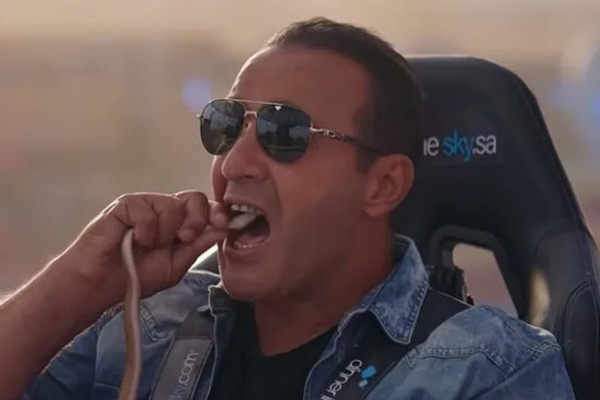 أحمد السقا يعتذر لجمهور لهذا السبب