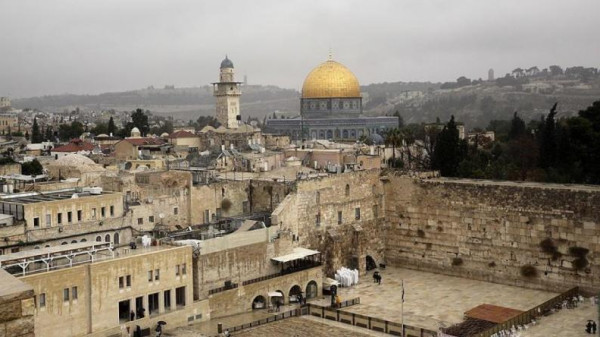 محافظة القدس: حكومة الاحتلال تستمر بتنفيذ مجازرها بحق الفلسطينيين