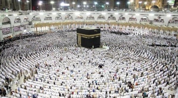 السعودية تعلن بدء موسم العمرة