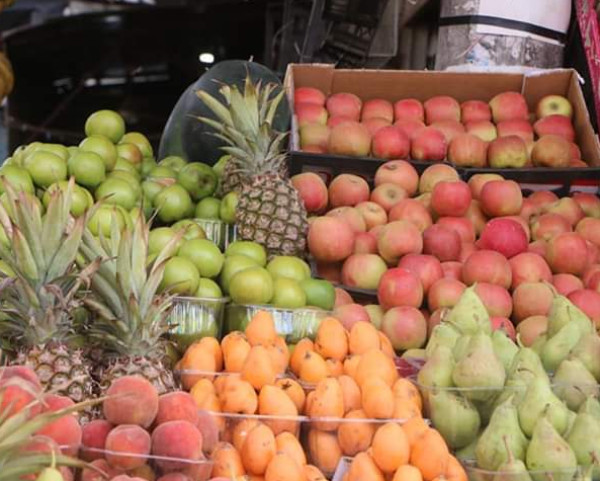 الزراعة بغزة: توافق مع التجار بشأن الفواكه الواردة للقطاع
