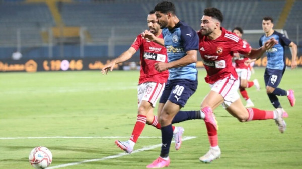 بثلاثية قاسية.. الأهلي المصري يتلقى أول هزيمة في الدوري