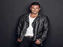 عمرو دياب بأفضل حالاته في دبي مع دينا الشربيني