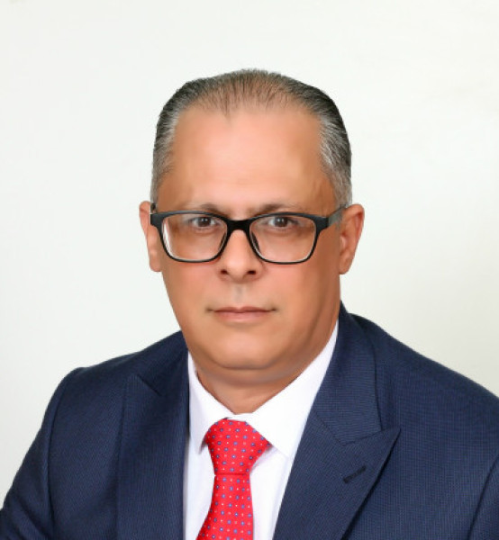 اغتنموا عرض الرئيس