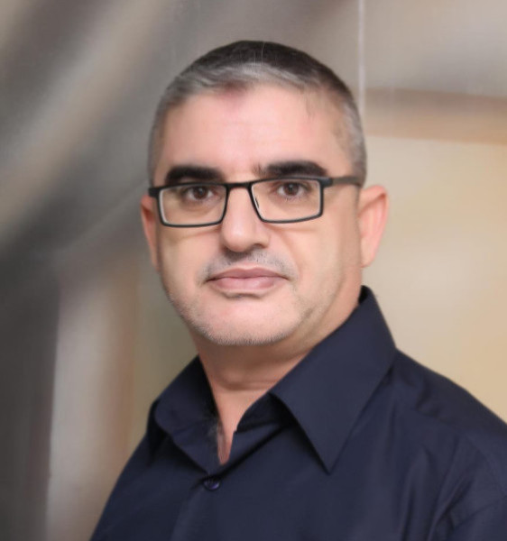 جنين لا تفهم الرطن والترانيم جنين لا تفهم الرطن والترانيم