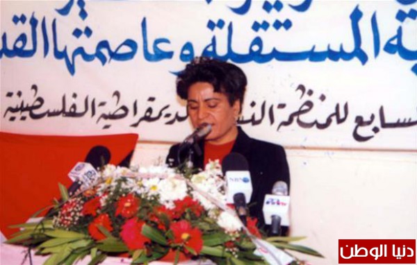خالدات حسين :كلّ هذه الصلابة، كل هذا التاريخ، في امرأةٍ فلسطينيةٍ واحدة!