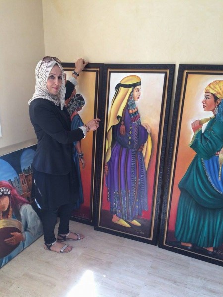 الفنانة شعنان تعرض لوحاتها في المعرض الكبير للدار البيضاء