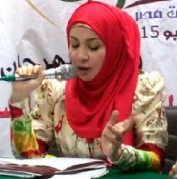 زجل عامي مصري للشاعرة أماني النونو