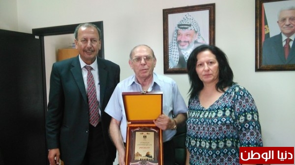 وزارة الثقافة الفلسطينيّة تُكرّم الشّاعر سيمون عيلوطي
