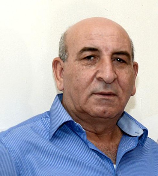 المؤذن شعر : د زياد محاميد المؤذن شعر : د زياد محاميد