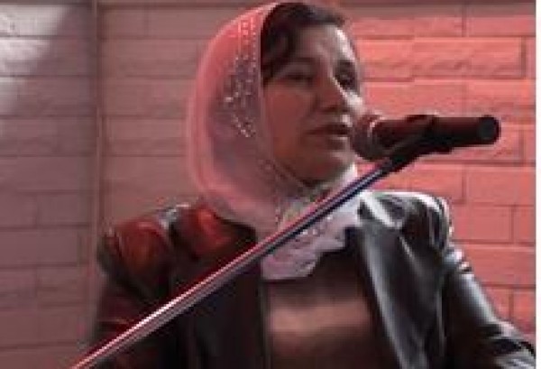 الشاعرة نارين عمر: اللغة الكُردية هي ذاتي وماهيتي، والحداثة ثورة على الشعر التقليدي