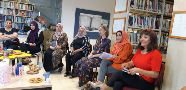 المكتبة العامة في مجد الكروم تناقش رواية "فيتا" للكاتبة ميسون أسدي